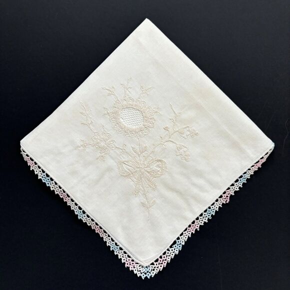 Bridesmaid Tatted Embroidered Wedding Handkerchief Heirloom Pastel Cottage Core - Picture 1 of 5